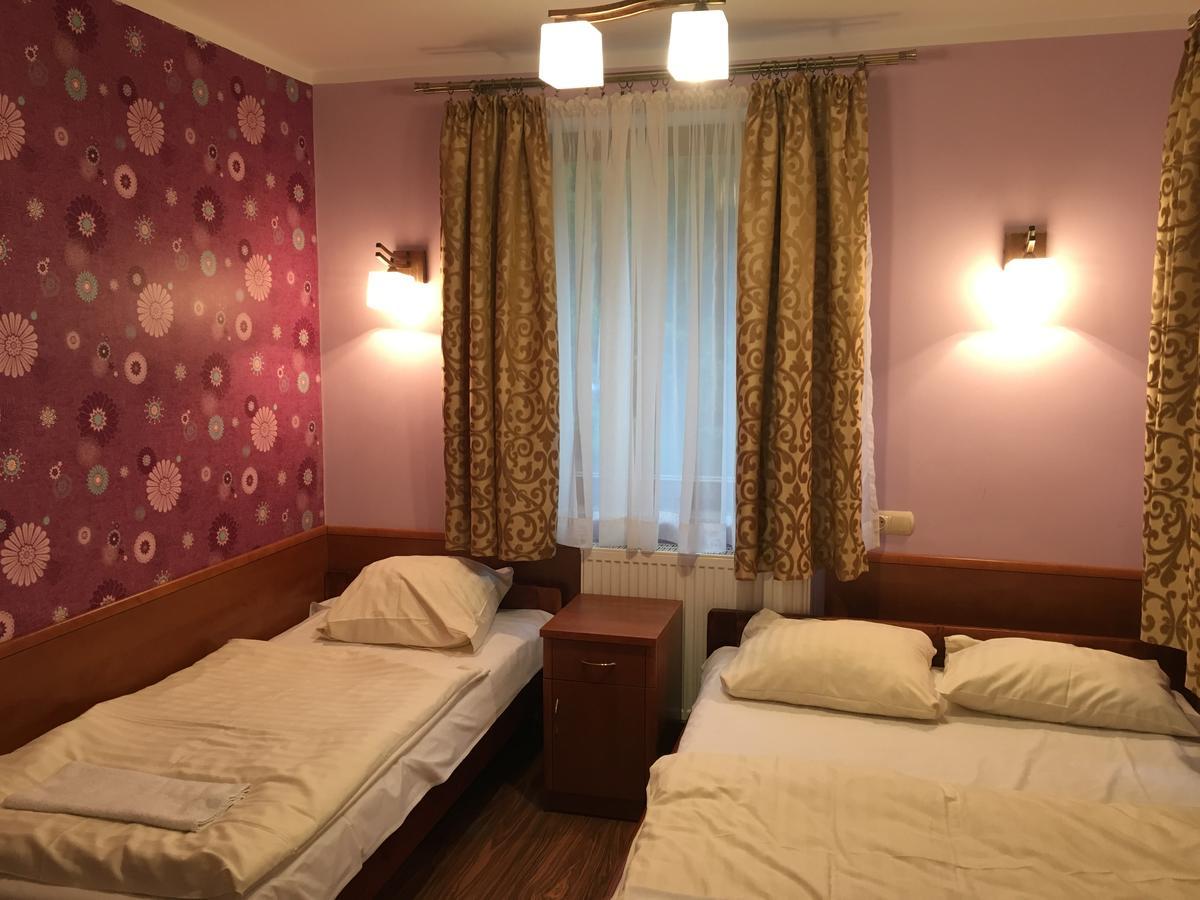Bed and Breakfast Gosciniec Kukle Exterior foto