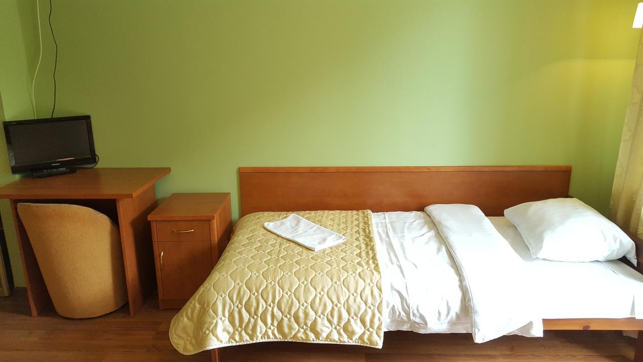 Bed and Breakfast Gosciniec Kukle Exterior foto