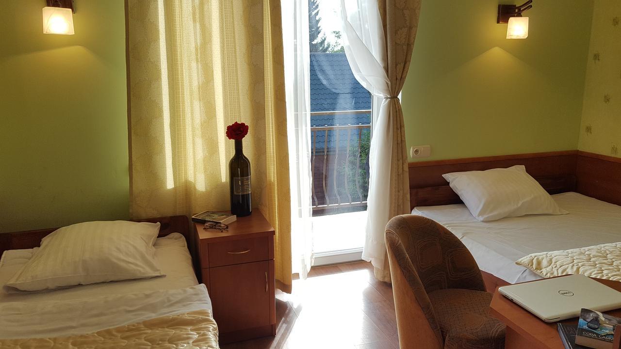 Bed and Breakfast Gosciniec Kukle Exterior foto