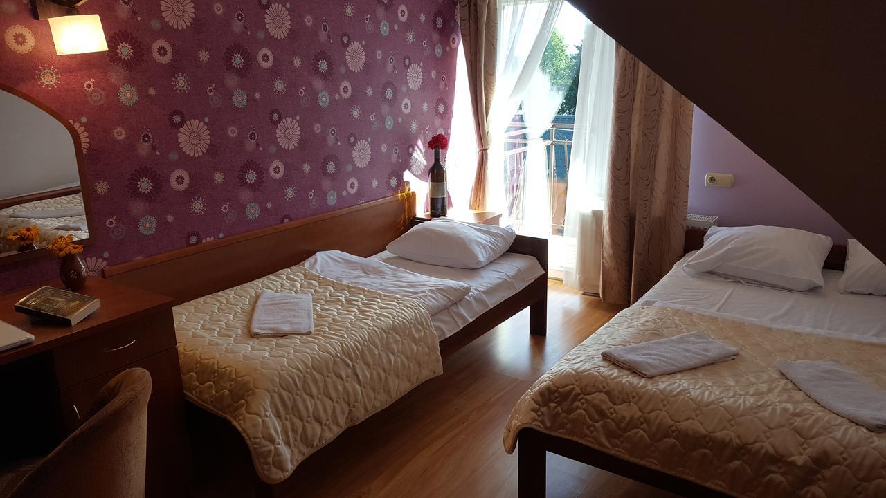 Bed and Breakfast Gosciniec Kukle Exterior foto